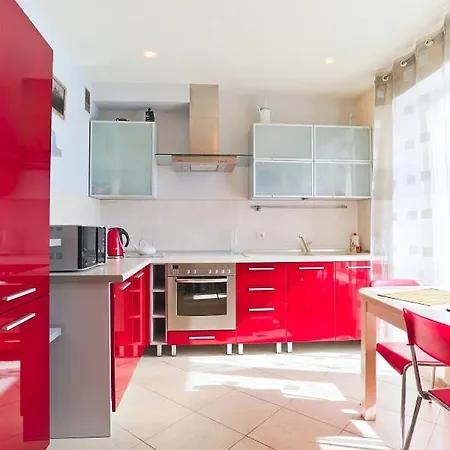 Arenda Apartments, Air Conditioning Appartamento
