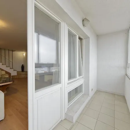Arenda Apartments, Air Conditioning *